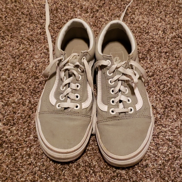 vans tennis shoes for girls